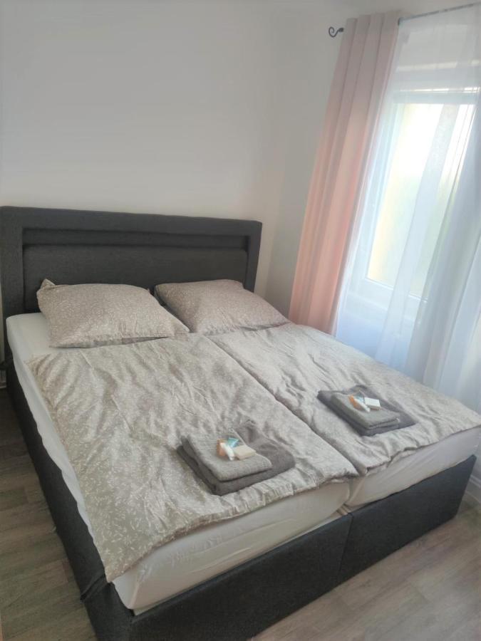 Apartmentscarlsbad Κάρλοβι Βάρι Εξωτερικό φωτογραφία