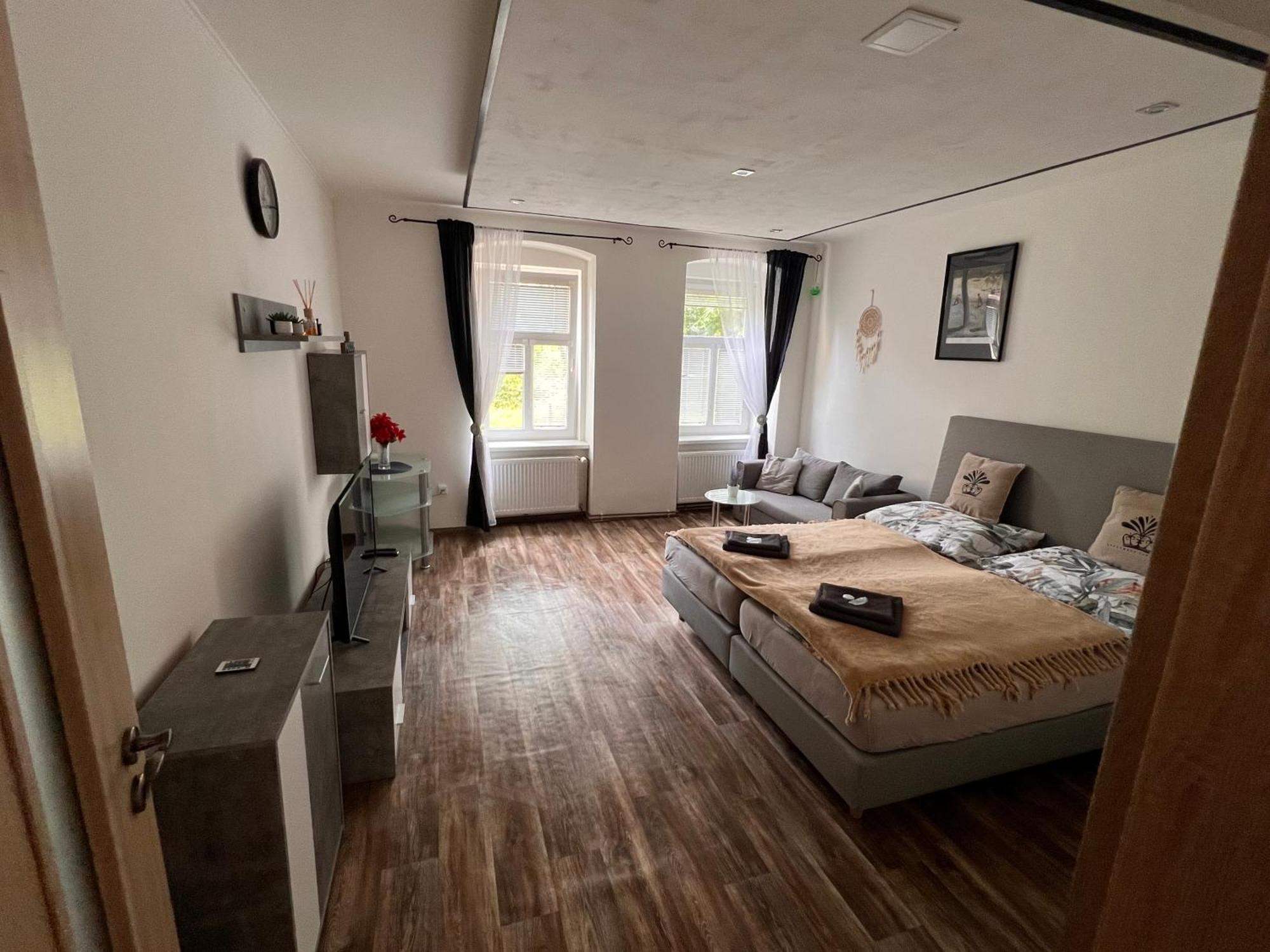 Apartmentscarlsbad Κάρλοβι Βάρι Εξωτερικό φωτογραφία